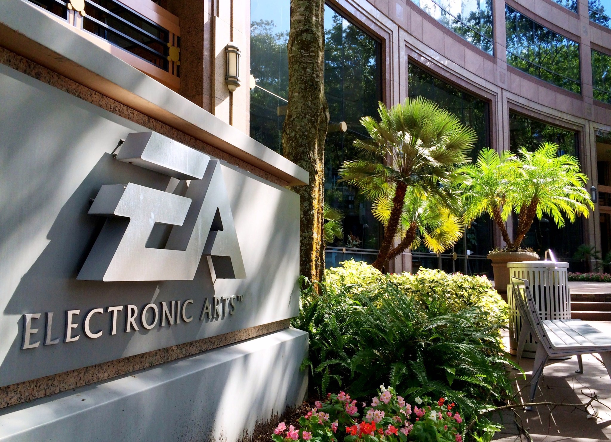 electronic arts implementa teletrabajo